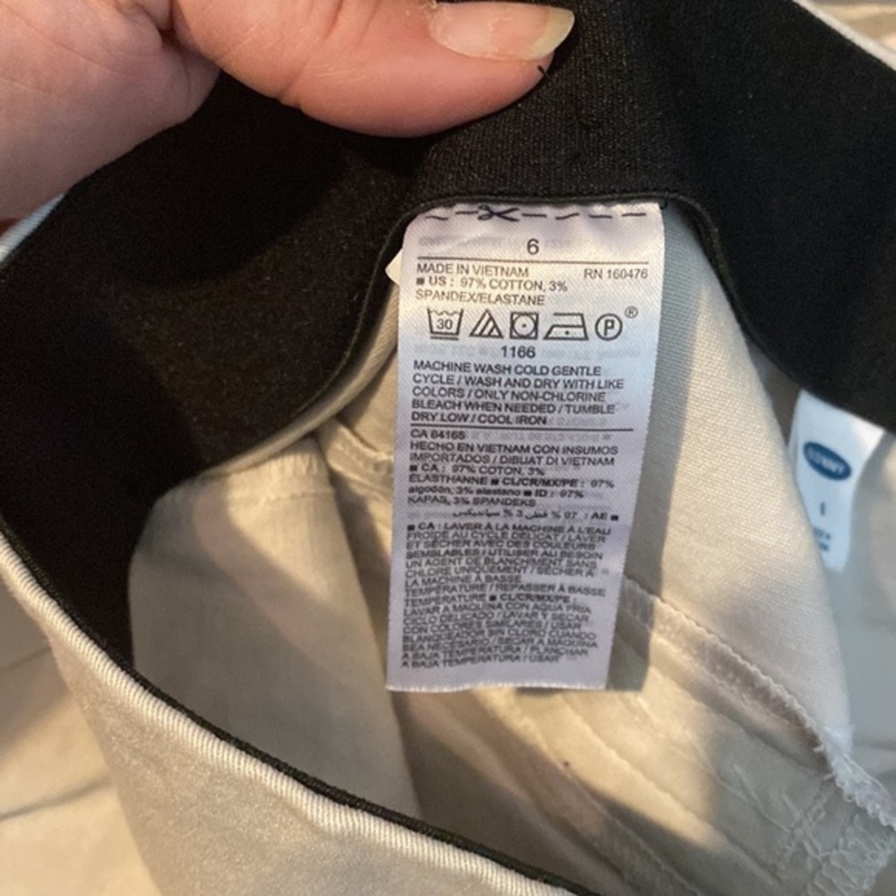 COPY - Old Navy slacks - Picture 8 of 8